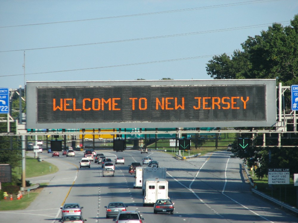Welcome to New Jersey signage