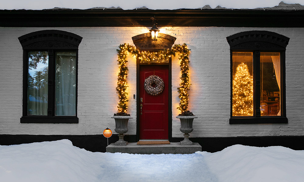 red holiday door