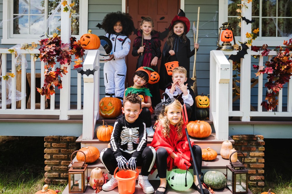 All Treats, No Tricks: 10 Safety Tips for a Great Halloween | Vivint