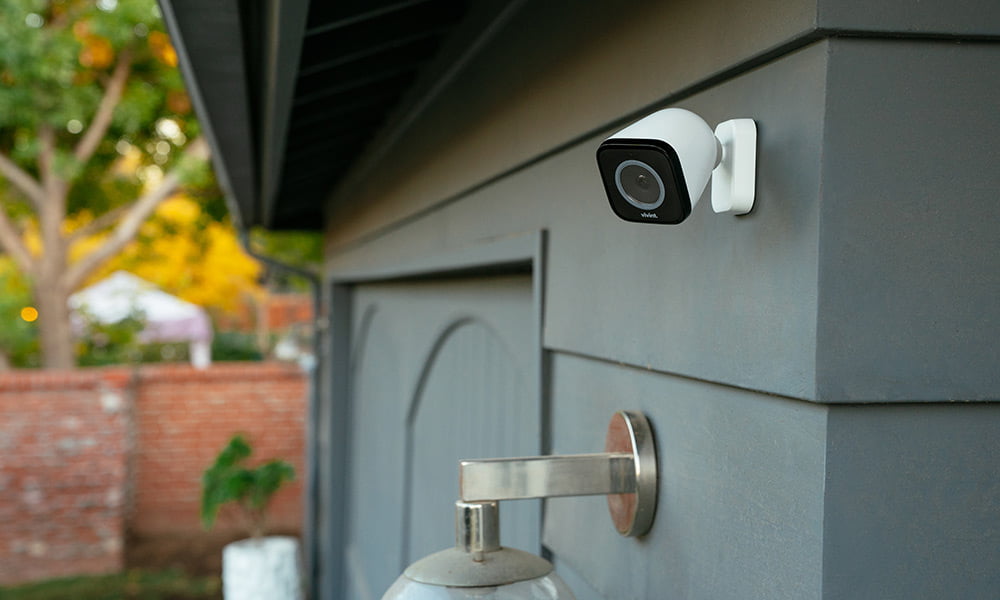 Vivint Outdoor Camera Pro Garage Mounted