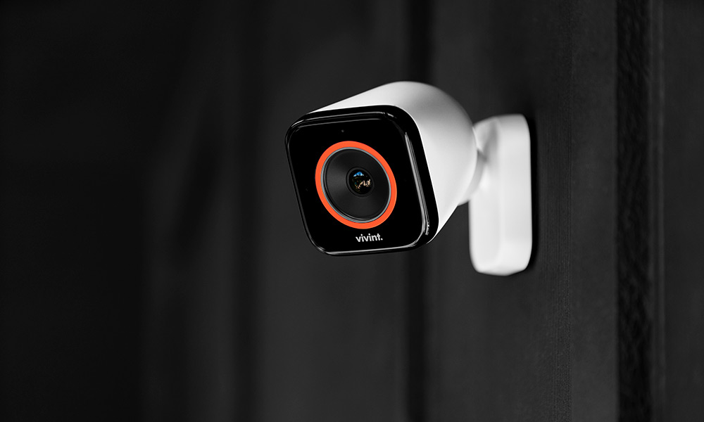 Vivint Outdoor Camera Pro Red Ring Closeup Black