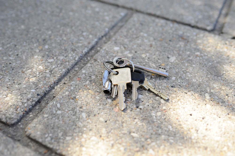 Keys lying on concrete