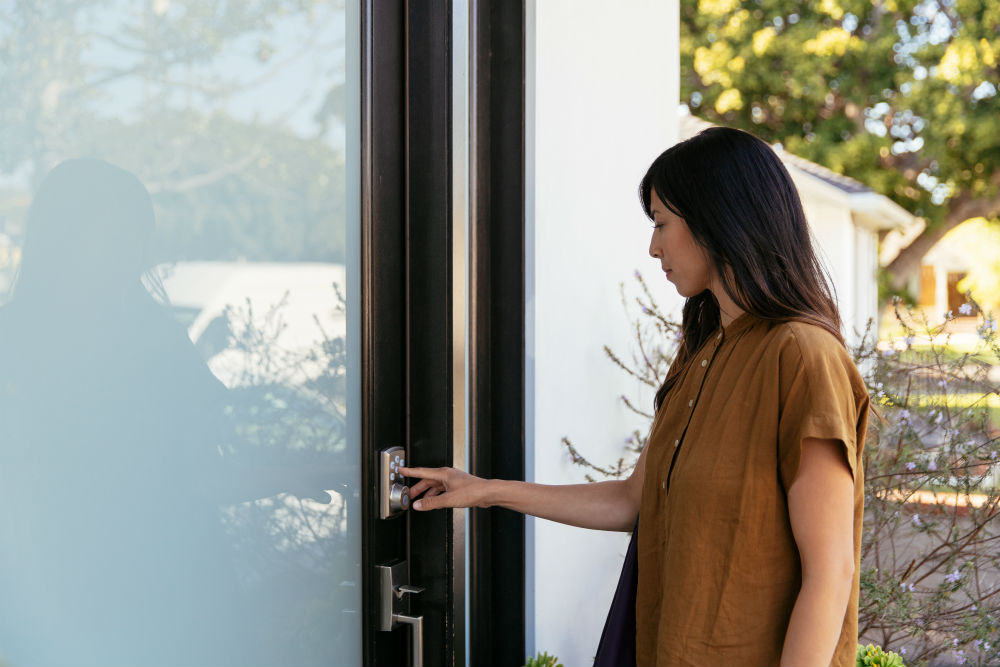 smart lock vivint smart home